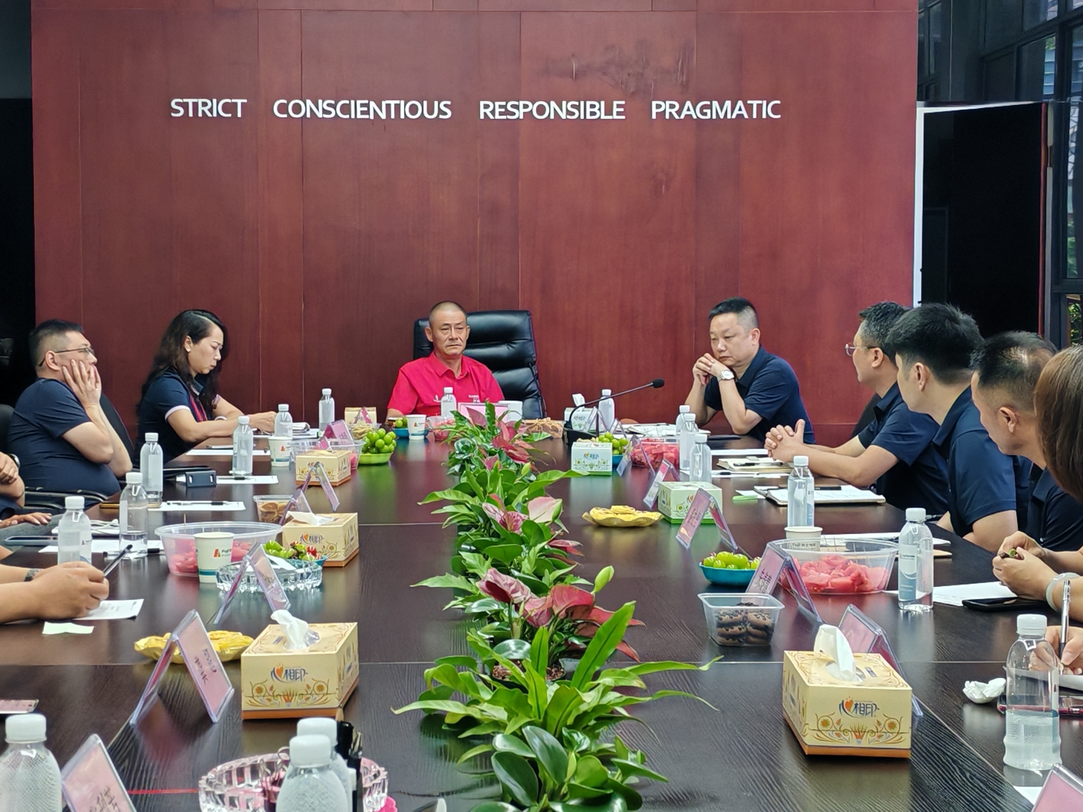 破局前行，聚力攻坚 | 棋牌平台网页版-棋牌（中国）
年中总结规划会