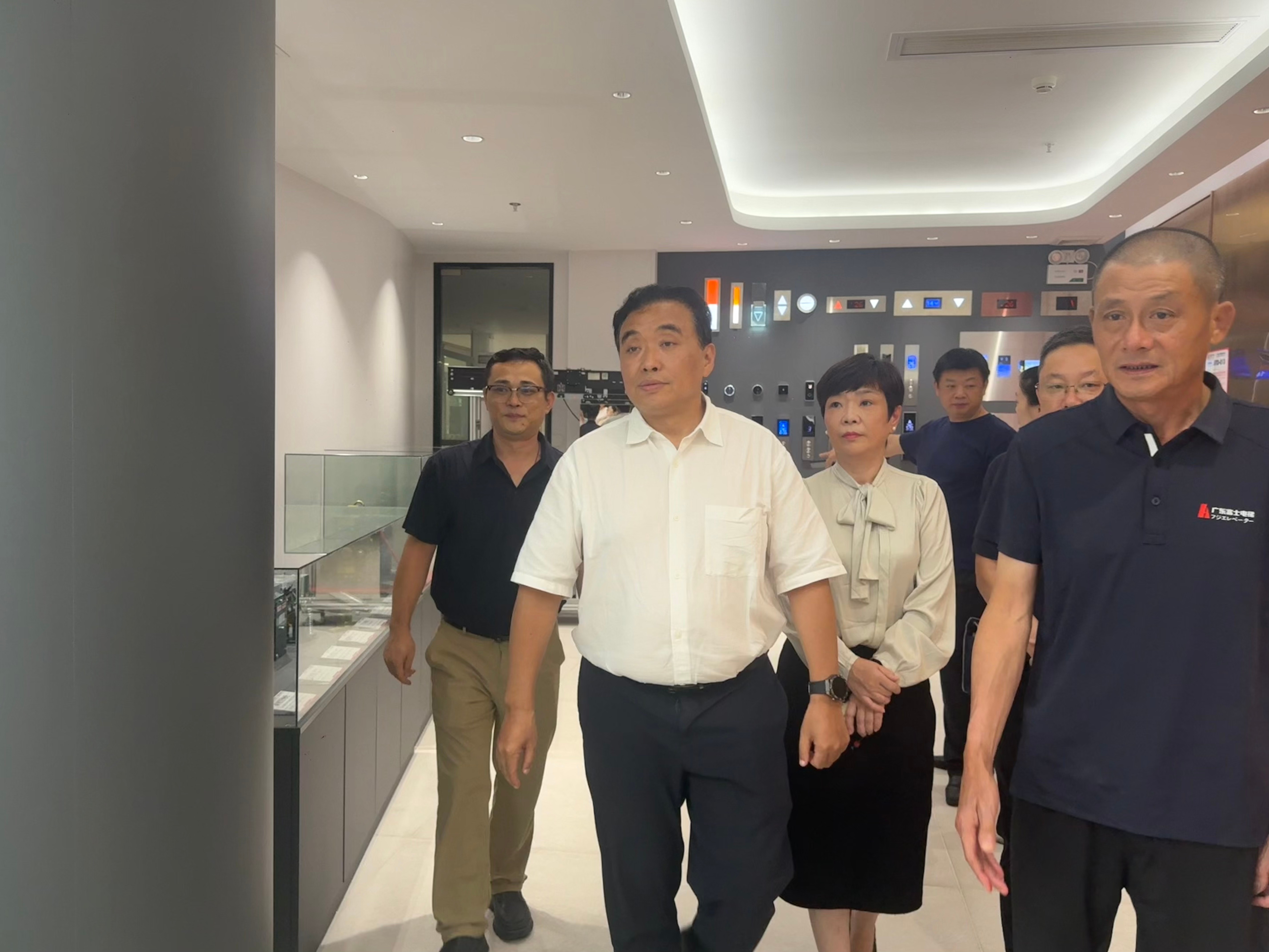 湘粤相依 侨联赋能｜湖南省、市侨联领导莅临棋牌平台网页版-棋牌（中国）
视察指导！